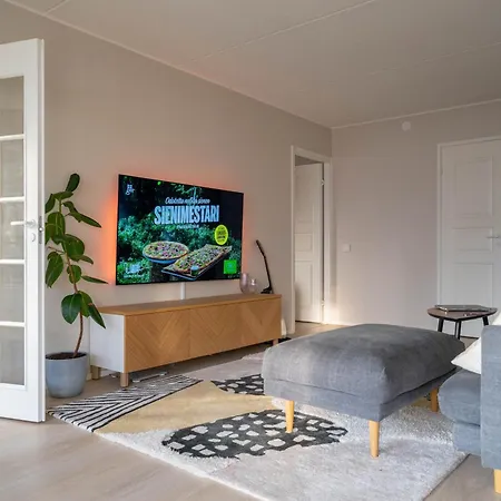 Apartment Moderni Saunallinen Asunto Keskustassa Ilmaisella Parkkipaikalla